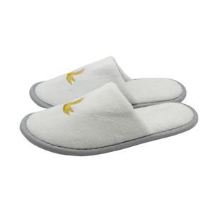 Pantuflas de Hotel de Lujo Modernas de Felpa de Coral Blanca, Pantuflas de Spa de <span class=keywords><strong>5</strong></span> Estrellas con Suela Antideslizante, Punta Cerrada, Desechables, Suaves y Cómodas, con Logotipo Personalizado - Product Image 5