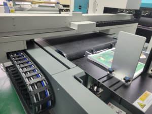 INFINITI-Sistema de Registro de Cámara CCD, Dispositivo Automático de Encendido y Apagado de Papel, 600x420mm, Mejora de Barniz, Impresora UV de Punto - Product Image 3