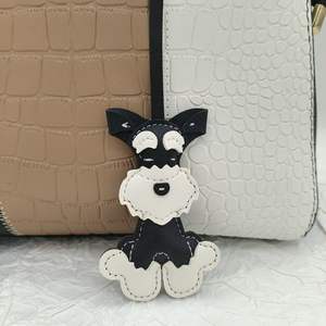 Mengda Nuevo Llavero de Lujo de PU con Colgante de Poni para Mujer, Adorno de Animal con Borla, Llavero para Coche, Colgante de Perro de Diseño para Bolso, Aleación de Zinc - Product Image 3