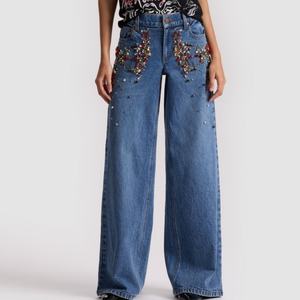 Venta al por mayor de jeans de mezclilla de cintura alta rectos con pedrería, personalizados para mujer, de pierna ancha, a la moda - Product Image 1