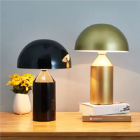 Ensemble moderne luxe lampes de table salon canapé métal champignon lampe chambre chevet lumière intérieur chambre décor éclairage