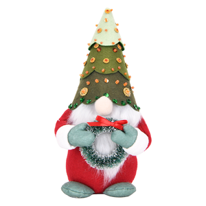 Gnome de Noël en peluche avec chapeau orné de perles et couronne de sequins superposés pour décoration de comptoir de boutique de cadeaux en gros - Product Image 1