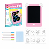 Tablette de dessin lumineuse à effets magiques sur le thème de l'astronaute, tablette de dessin électronique réutilisable pour garçons et filles