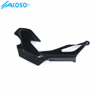 AKOSO 3K cubierta de protección de cadena trasera de motocicleta de fibra de carbono de gama alta de cinco capas para <span class=keywords><strong>Yamaha</strong></span> MT10 FZ10 2016-2021 <span class=keywords><strong>2018</strong></span> 2019 - Product Image 2