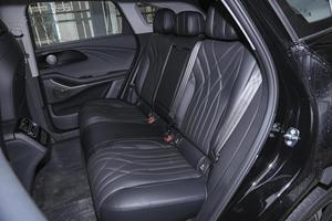 Voiture d'occasion chinoise 2023 Exeed <span class=keywords><strong>RX</strong></span> Yaoguang 400T FWD Comfort Edition SUV 261HP 400Nm 7DCT SUV de luxe de taille moyenne haut de gamme - Product Image 4