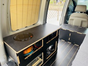 เตียงดัดแปลงสำหรับรถตู้แคมป์เปอร์แคดดี้ พร้อมกล่องมัจิกบ็อกซ์ - Product Image 4