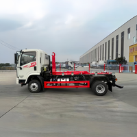 Camion benne à bras articulé HOWO 5 m³ avec bac de collecte pour la gestion des déchets dans la construction municipale