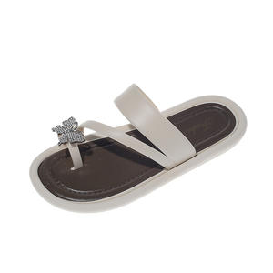 Fashionable Versatile Soft Soled Beach Shoes For Outerwear Paired With Casual Flat Slippers For Women - Product Image 2