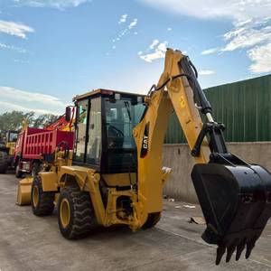 รถตักล้อยาง Caterpillar 420F II สีเหลือง พร้อมบุ้งกี๋และแขนขุด น้ำหนัก 20000 กก. ใช้งาน 0-2000 ชั่วโมง - Product Image 6