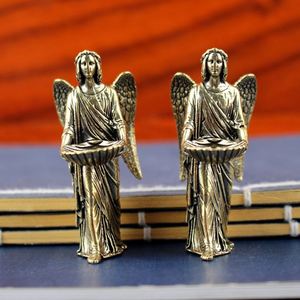 Petite figurine de gardien en laiton, artisanat en métal, statue de style européen pour la décoration de la maison - Product Image 1