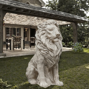 Statue de lion en résine peinte à la main, finition grès, figurine animale assise, sculpture de faune pour décoration de jardin - Product Image 3