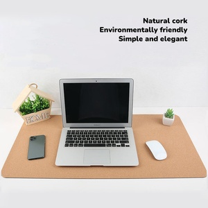Alfombrilla de Escritorio Grande para Oficina y Estudio, Base de Corcho, Superficie de Cuero PU, Alfombrilla de Doble Cara para Oficina y Hogar - Product Image 6