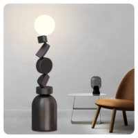 Lampadaire de luxe à LED en fer contemporain 2026 Offre Spéciale avec lumière variable pour chambre à coucher à l'intérieur