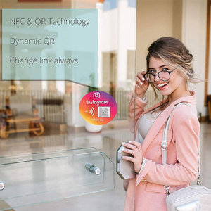 Carte NFC personnalisée ronde pour avis Google, évaluation 5 étoiles, carte PVC, QR code, panneau publicitaire pour entreprise, hôtel, restaurant, carte de suivi sur les réseaux sociaux - Product Image 6