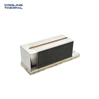 Der Kühlkörper verfügt über einige Heatpipes und einen Dual-Kühlkörper-Radiator für die Kühlung des Motherboards