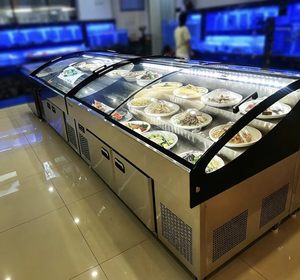 Réfrigérateur de comptoir à double température de 2,5 m avec porte vitrée pour la présentation de poulet, de poisson et de viande destiné aux boucherons et aux poissonniers - Product Image 3