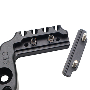 Slingshot <span class=keywords><strong>de</strong></span> <span class=keywords><strong>chasse</strong></span> Piaoyu, accessoire <span class=keywords><strong>de</strong></span> <span class=keywords><strong>chasse</strong></span>, tête <span class=keywords><strong>de</strong></span> slingshot en alliage <span class=keywords><strong>d</strong></span>'aluminium 7075 avec ressort intégré pour la <span class=keywords><strong>chasse</strong></span> en plein air - Product Image 4