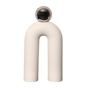 ของตกแต่งรูปทรงโค้งเซรามิก Suo Jun สไตล์โมเดิร์นมินิมอล ของตกแต่งบ้าน รูปทรงเรขาคณิต งานประติมากรรมประดับทางเข้าบ้าน - Product Image 3