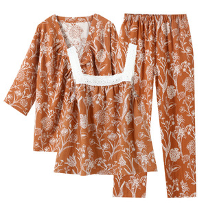 Nuovo stile cinese da donna in puro cotone doppio strato di garza floreale in tre pezzi Set di <span class=keywords><strong>pigiami</strong></span> sottili Cropped pantaloni per la primavera - Product Image 2