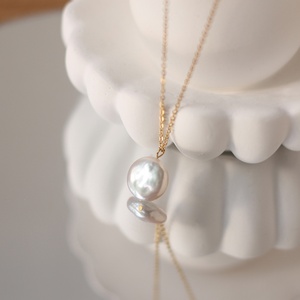 Collier en chaîne d'or à perles rondes d'eau douce naturelles, très tendance - Product Image 6