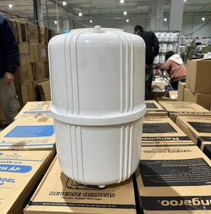 Wholesale Plastic Reverse Osmosis Storage Tank Injection Molding Water Filter Pressure Tank Supplier - Product Image 5