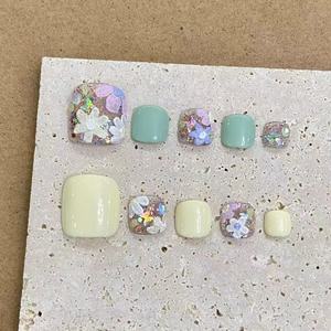 Uñas Postizas Cuadradas con Diseño Floral de Verano, Hechas a Mano, Cortas, 10 Piezas, Diseño Elegante - Product Image 1