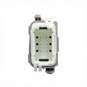 Interrupteurs de lève-vitre 8200315024 et 8200315029 pour Renault Mégane, état neuf, tension 24V applicable - Product Image 1