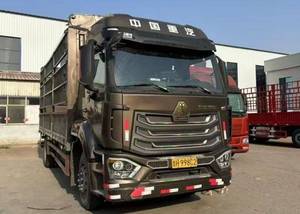 Used Sinotruk Howo NX Medium-Duty Truck, 270HP, <strong>4X2</strong>, 6.7m Stake-Body Cargo Truck Single Axle, <strong>MAN</strong> Engine, Used Cargo Truck - Product Image 4