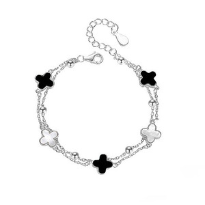 <span class=keywords><strong>Bracciale</strong></span> Trendy Placcato Oro Rosa in Ottone a Doppio Strato <span class=keywords><strong>con</strong></span> Ciondolo a Quadrifoglio e Intarsio in Conchiglia, Regalo Delicato per Donne - Product Image 5