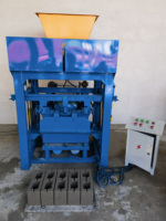 Moules personnalisés disponibles, briques standard et creuses 4-40, une machine pour plusieurs utilisations pour les routes rurales