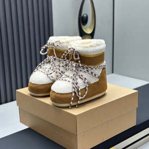 Bottes d'hiver pour femmes en cuir de mouton de haute qualité, bottes de neige courtes à talon compensé, bottes de neige chaudes en laine/EVA - Product Image 1