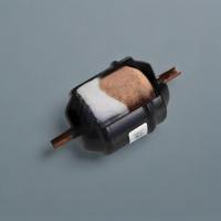 Filtre absorbant l'eau à haute efficacité plus sec en acier inoxydable Construction en aluminium R404A/R507A Compatible Anti-blocage de la glace pour