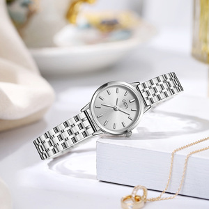 Reloj de Pulsera Minimalista Plateado para Mujer, con Correa de Acero Inoxidable, Esfera con Diseño de Rayos de Sol, Elegante Reloj de Cuarzo - Product Image 1