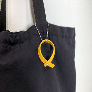 Llavero minimalista estilo coreano, colgante de cuero PU, llavero creativo para bolso, amuleto para bolso, pequeño regalo. - Product Image 2