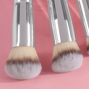 Pinceles básicos <span class=keywords><strong>de</strong></span> <span class=keywords><strong>maquillaje</strong></span> corrector para base facial, piel sintética suave inclinada, redonda, suave, contorneado, pinceles cosméticos - Product Image 3