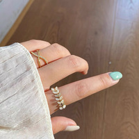 Bague Minimaliste de Luxe Plaqué Or 14K avec Zircon et Diamant, Bague Baiser Personnalisée en Argent Sterling 925 Forme X pour Filles