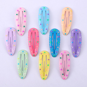 Barrettes à cheveux ondulées colorées pour enfants, 6,5 cm, en résine plastique, pour usage quotidien, adorables pinces latérales avec motif ondulé - Product Image 1