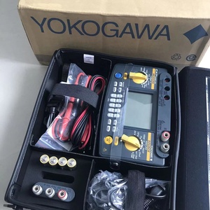 Calibrateur multifonction portable Yokogawa CA71 en stock - Product Image 2