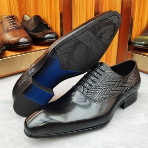 Chaussures de soirée légères XuanWu 2026 Brook en cuir gaufré pour homme, grande taille, bout rond, à enfiler, semelle extérieure en caoutchouc, collection automne - Product Image 6
