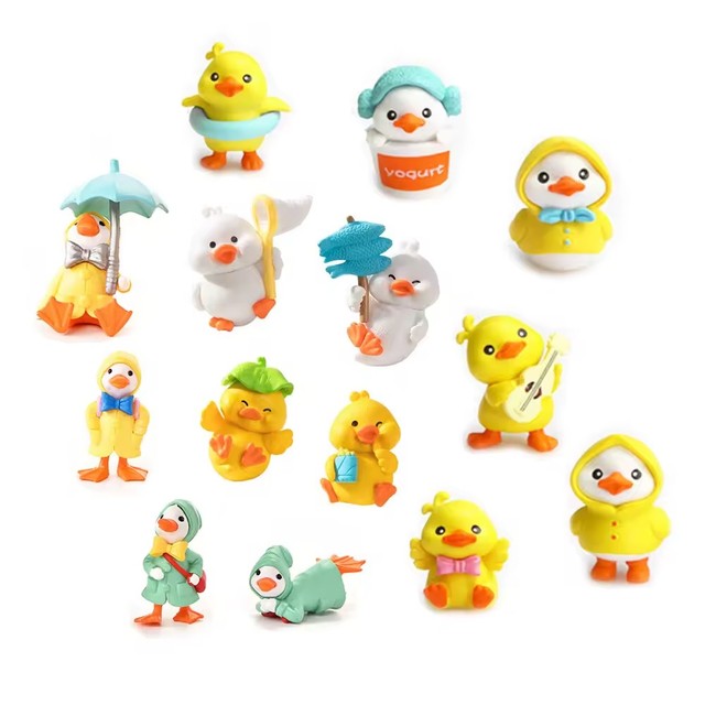 Cute Cartoon Animal Craft PVC Duck Design Resin Props for Home Decoration