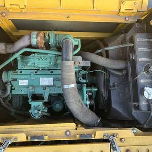 Excavatrice d'occasion Volvo 140, moteur Deutz, 100 heures, 14 tonnes de poids opérationnel, capacité de la cuve de 0,66 m, puissance de 77,4 kW - Product Image 3