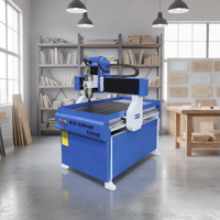 Compacte CNC Desktop 6090 CNC-spindelmachine voor houtbewerking en graveren van naamplaatjes en deurtekens