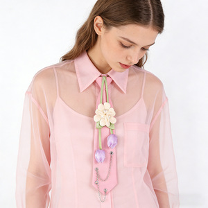 Corbata decorada con flores de tulipán para mujer, accesorio de uniforme JK, corbata sin nudos con cadena y perlas - Product Image 4