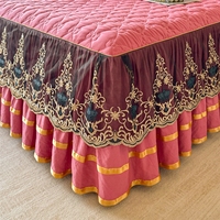 Parure de lit moderne en dentelle brodée florale pour hôtel et maison, jupe de lit, housse de couette et taies d'oreiller, 100% polyester 300 fils, entretien facile, directement de l'usine