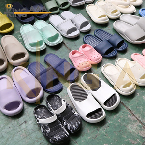 Zapatillas de Estar por Casa Unisex de Nuevo Estilo para Primavera y Verano, Ligeras, Cómodas, de la Mejor Calidad, Tendencia de Moda, de Goma Elástica con Masaje - Product Image 3