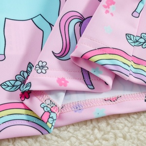 Conjunto <span class=keywords><strong>de</strong></span> natación <span class=keywords><strong>de</strong></span> dos piezas para niñas: Top <span class=keywords><strong>de</strong></span> manga larga con media cremallera y falda, <span class=keywords><strong>de</strong></span> poliéster con estampado <span class=keywords><strong>de</strong></span> caballo <span class=keywords><strong>en</strong></span> colores pastel, traje <span class=keywords><strong>de</strong></span> sol. - Product Image 5