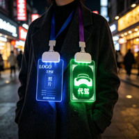 Individuelles Leuchtendes Acryl-LED-Namensschild mit Blinkfunktion für Bar, Konzert, Festival, Arbeit und Geschäft mit Schlüsselband