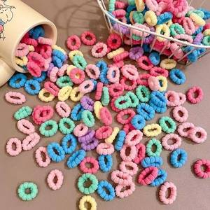 Anillos elásticos coloridos <span class=keywords><strong>para</strong></span> el cabello <span class=keywords><strong>para</strong></span> niñas pequeñas, accesorios suaves <span class=keywords><strong>para</strong></span> el cabello <span class=keywords><strong>para</strong></span> uso diario y tiempo de juego, estilo de fiesta Vintage dulce - Product Image 4