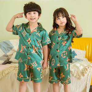 Conjunto de <span class=keywords><strong>pijama</strong></span> de verano para niños y niñas, ropa de casa de manga corta con estampado de seda de hielo - Product Image 5