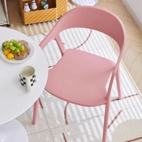 Chaise de salle à manger empilable en plastique épais de haute qualité avec dossier ergonomique, chaise de salle à manger en PP colorée empilable